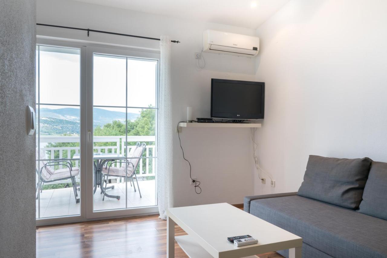 Vdl Apartments Trogir Exterior photo