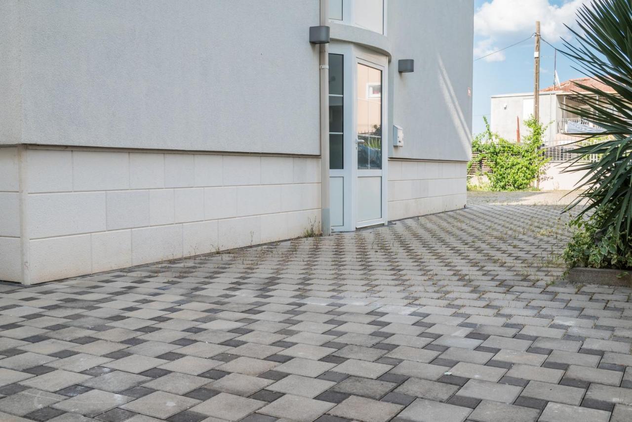 Vdl Apartments Trogir Exterior photo