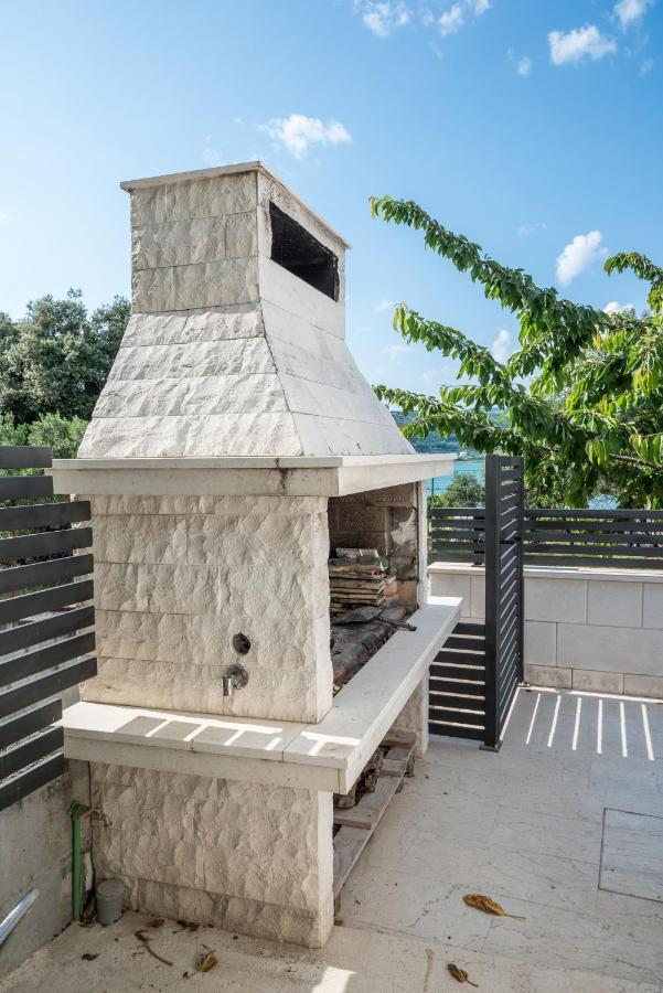 Vdl Apartments Trogir Exterior photo